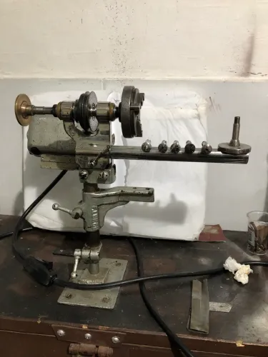 Torno para relojoeiro - GBoley 8mm