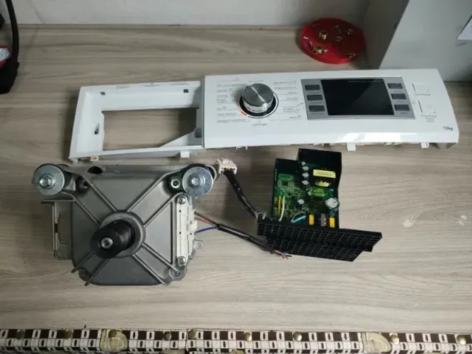 Peças da máquina Philco lava e seca 12kg PLS12B