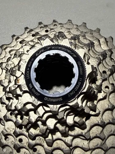 SHIMANO CASSETE ULTEGRA 11 VELOCIDADES MODELO:CS R8000