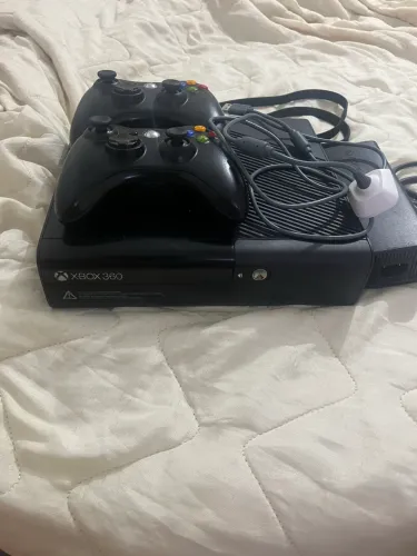 Xbox 360 super slim desbloqueado 