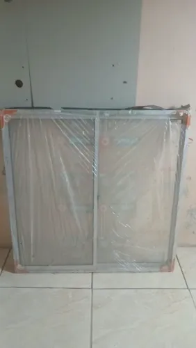 VENDO JANELA