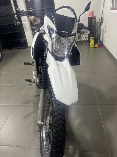Honda NXR 160 Bros ESDD 2024 - Impecável - Manual e Chave Reserva