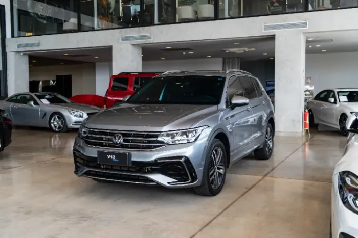 Volkswagen Tiguan Allspac R-line 300 TSI 2.0 2024
