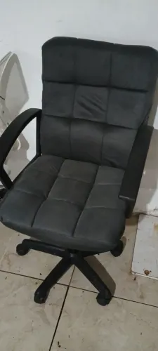 Cadeira de escritório modelo presidente