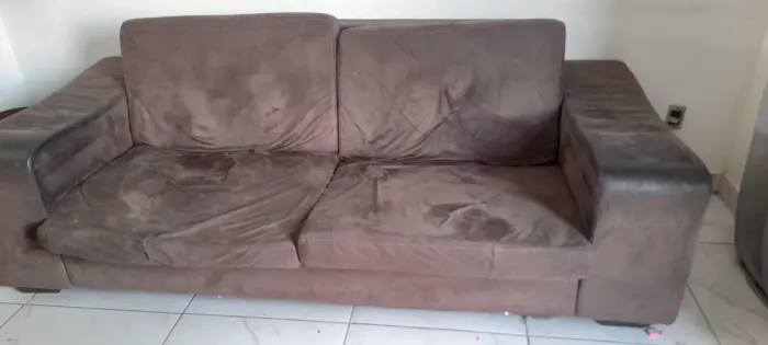Sofá 3 Lugares 2,40m - Apenas 1 Ano de Uso