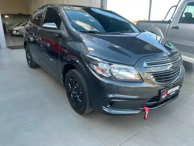 Chevrolet Onix Hatch LT 1.0 8V Flex Power Mec. 4P 2016