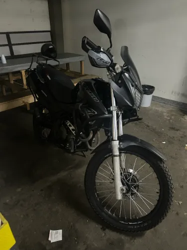 Falcon 400i 2013
