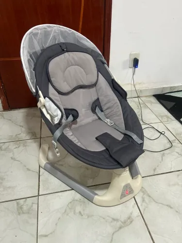 Cadeira De Balanço Bebe Musical Descanso Galzerano Relaxante