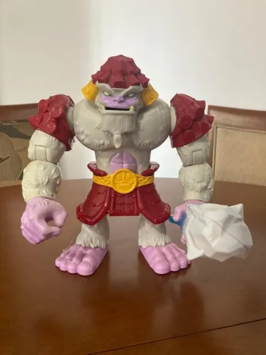 Boneco Imaginext Yeti Guardiao Da Montanha Articulado