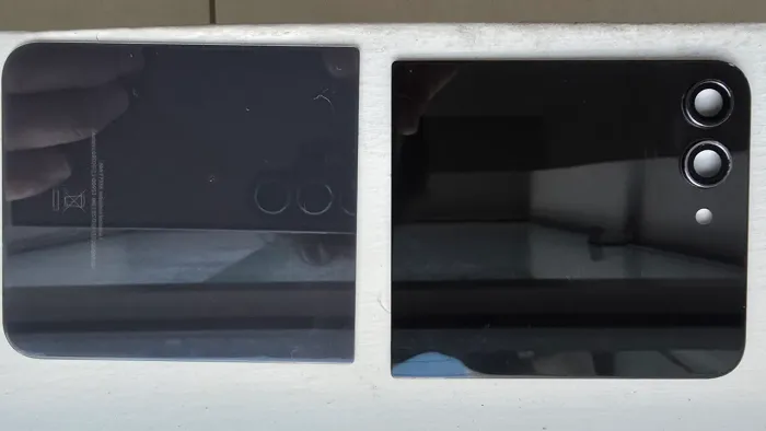Peças Originais Galaxy ZFlip 5 (SM-F731)
