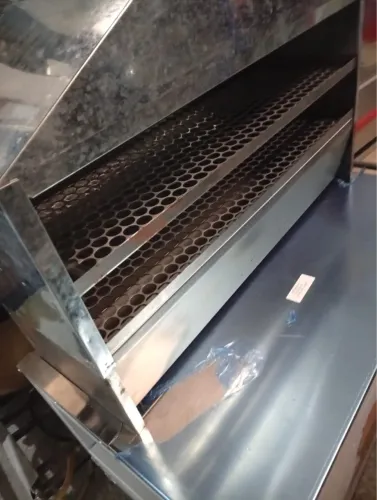 Carrinho pra churrasco novo c 2 grelhas c coifa medida 90x50x80ctms altura