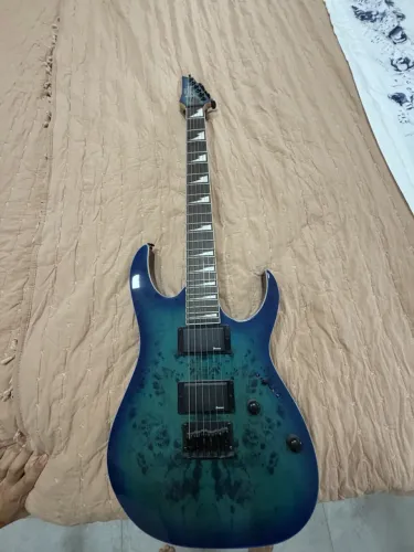 Guitarra Ibanez GIO GRGR221PA Aqua Burst nunca usada + suporte