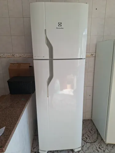 GELADEIRA ELECTROLUX FOSTFREE