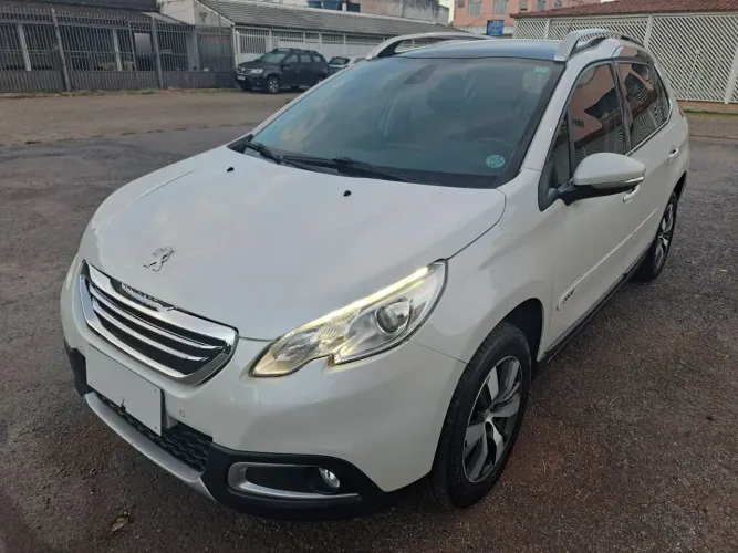 Peugeot 2008 Griffe 1.6 Flex 16V 5P Aut. 2017