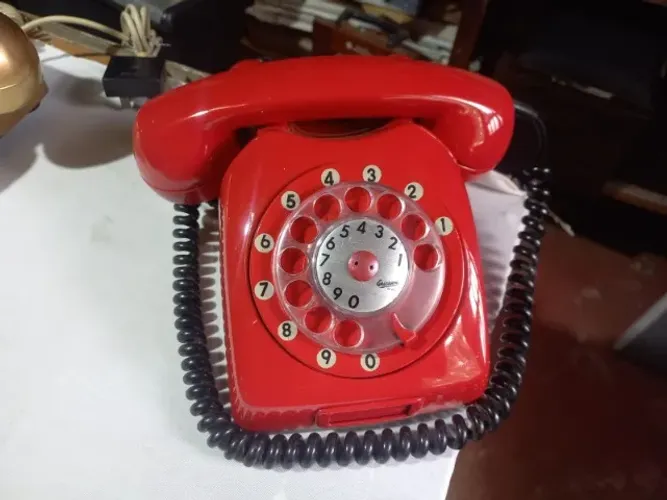 Telefone Antigo Disco Vermelho Vintage