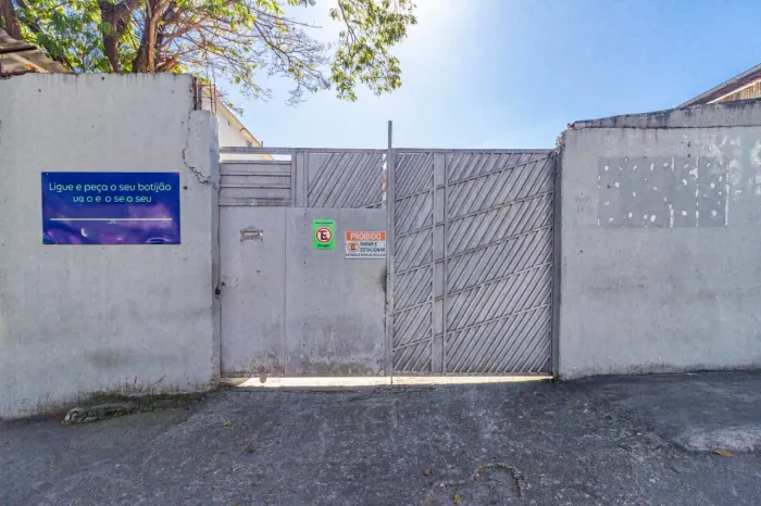 Galpão na Avenida Comendador Sant'Anna, 525 200 m²