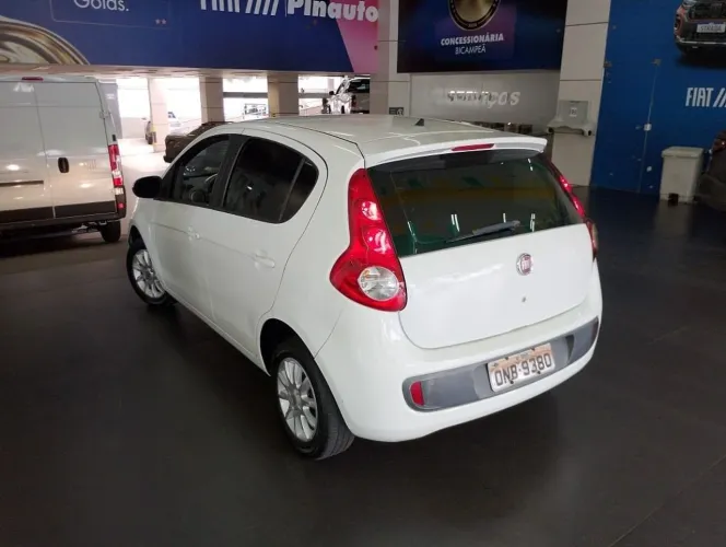 Fiat Palio Attractive 1.0 EVO Fire Flex 8V 5P 2014