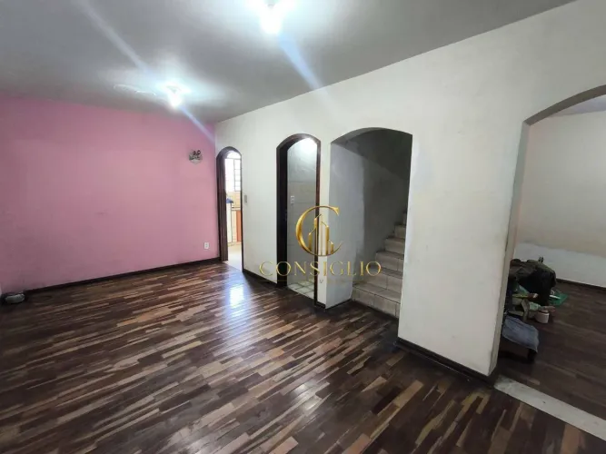 Sobrado com 3 dormitórios à venda, 120 m² por R$ 799.000 - Jardim das Indústrias - São Jos