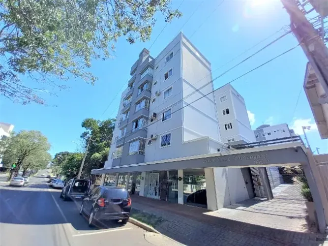 Apto com 02 quartos, pertinho do centro por 360 mil