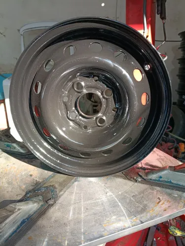 RODA ARO 13 // VOLKSWAGEN 