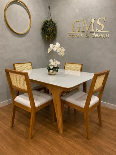 Mesa de jantar com 4 cadeiras Novos