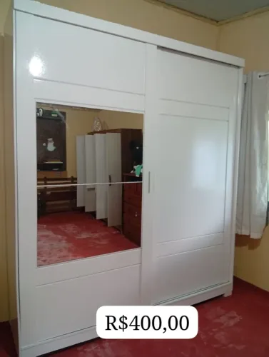 Desapego guarda roupa casal com espelho frontal