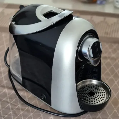 Cafeteira Espresso Modo Preta Automática 127V - TRES 3 Corações