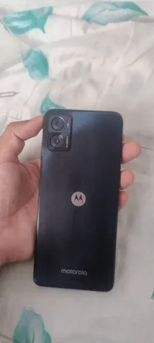 Motorola E 22