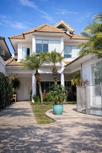 CASA NO RECREIO DOS BANDEIRANTES CONDOMÍNIO VIVENDAS DO SOL 354M² 3 SUÍTES PISCINA ENERGIA