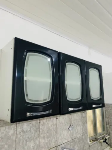 Armário de aço aéreo 3 portas