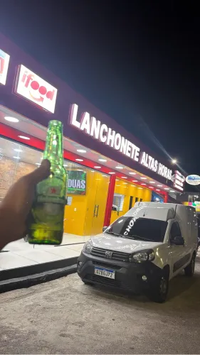 Atendente experiente ao publico ágil comunicativo LANCHONETE