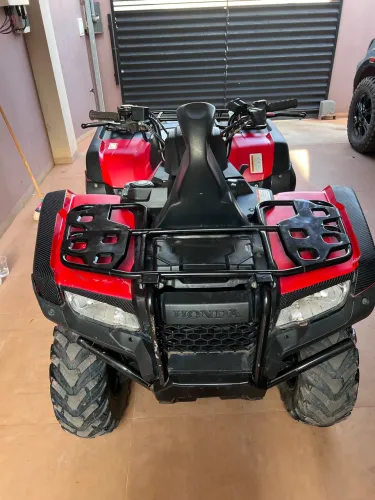 Quadriciclo 4x4 Honda ano 2024