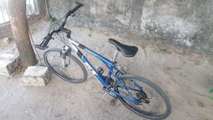 Bike GT Avalanche 1.0 Aro 26