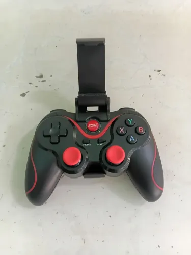 Controle Bluetooth Sem Fio Gamer Para Celular Compativel Pc e Tvs Smart Com Suporte