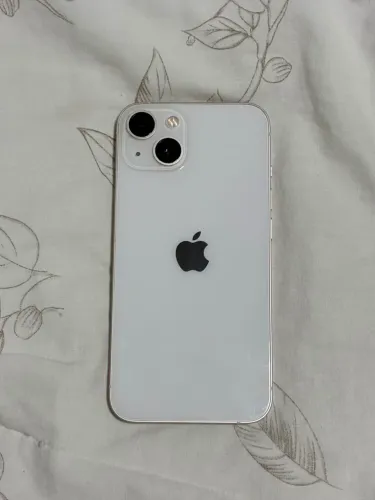 iPhone 13 Branco Estelar (Starlight) - 128 GB | Excelente estado
