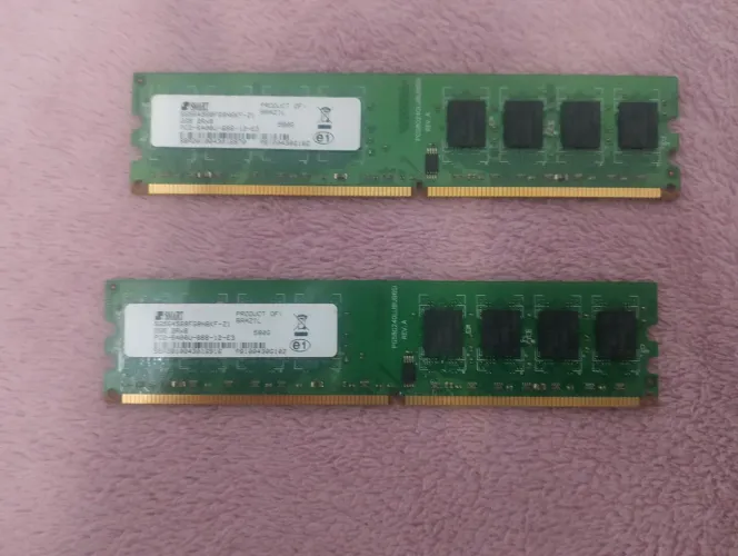 2x memória ram 2gb