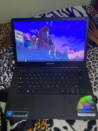 Notebook Positivo Ultra Slim -Intel QuadCore -Estudos e planilhas