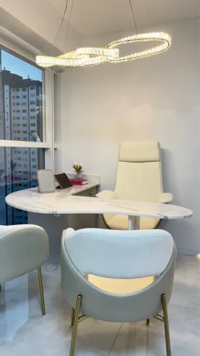 Mesa mármore Branco Paraná