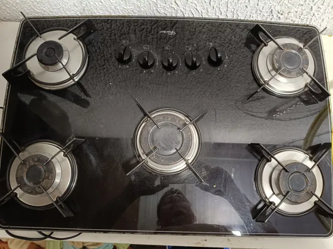 Vendo fogão elétrico cuqtop 5 bocas