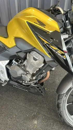 Honda CB300 Twister
