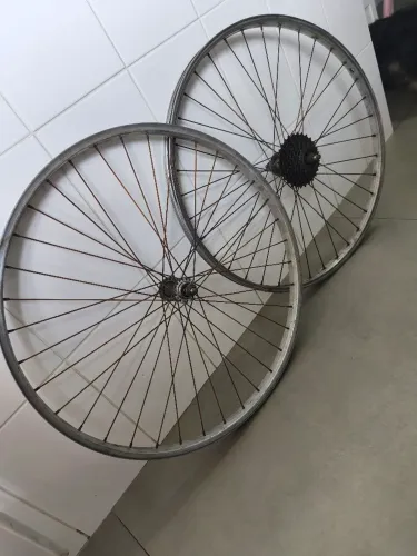 Rodas Caloi Aluminum com catraca