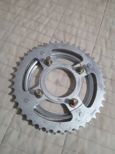 Vendo relação para moto