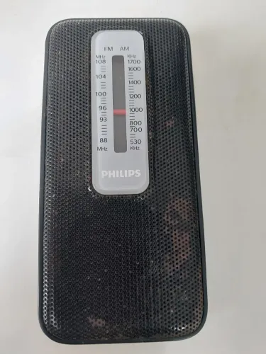 Rádio Portátil De Bolso Philips Séries 1000 Pilha R1506 Cor Preto