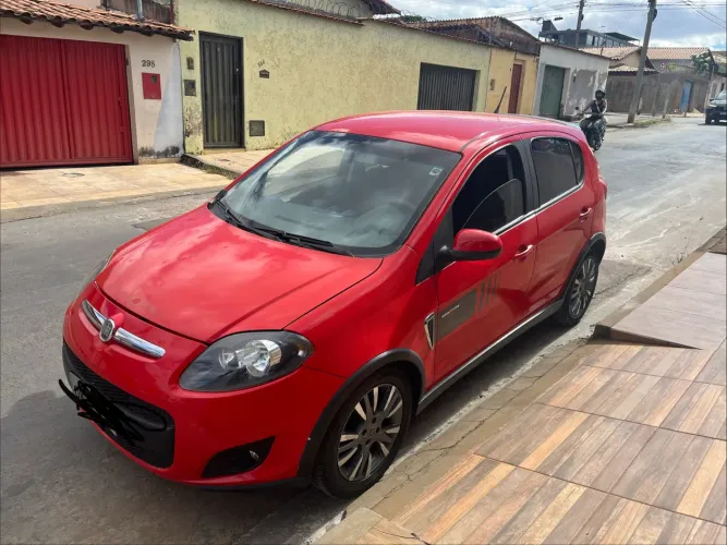 Fiat Palio Sporting 1.6 Flex 16V 5P 2013