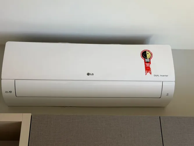 AR-CONDICIONADO LG DUAL INVERTER S4NQ12JA3A5