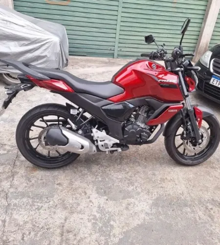 Yamaha FZ15 2024