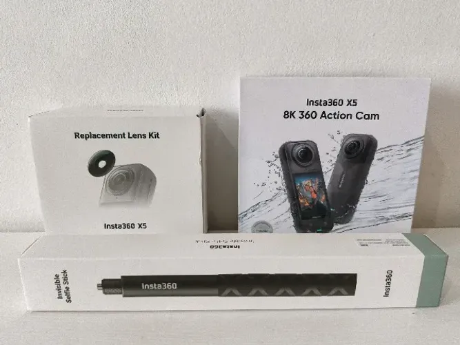 Kit Insta360 X5 lacrado +kit lente de reparo e pau selfie 114cm originais da Insta360