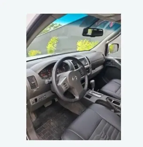 Nissan Frontier LE CD 4X4 2.5 TB Diesel Aut. 2013