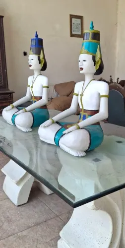 Hindus