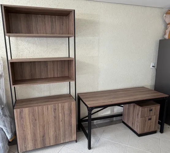 Conjunto mesa escritório industrial